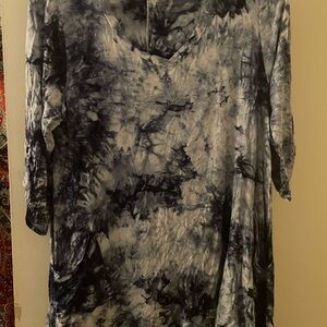 Blue and White Tie-Dye Long Sleeve Top